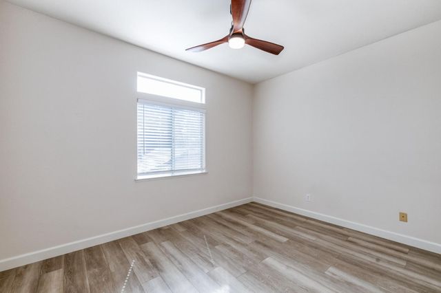 7280 N Cecelia Avenue, Fresno, CA 93722