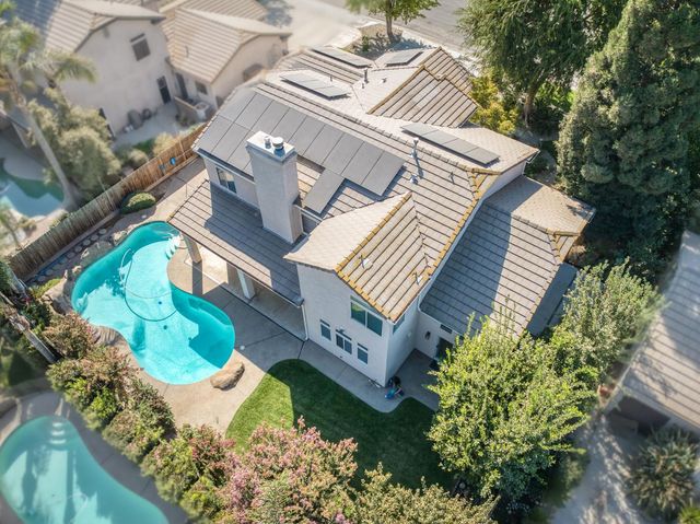 7280 N Cecelia Avenue, Fresno, CA 93722