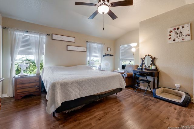 800 County Road 125, Elmendorf, TX 78112