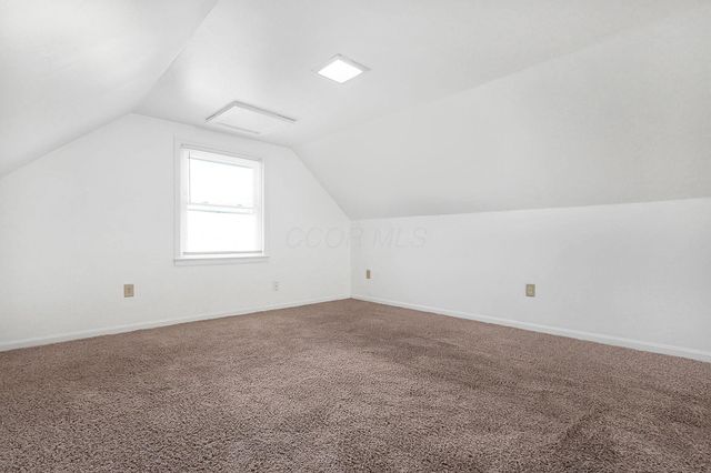 1279 Carolyn Avenue, Columbus, OH 43224