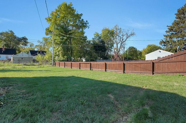 1279 Carolyn Avenue, Columbus, OH 43224