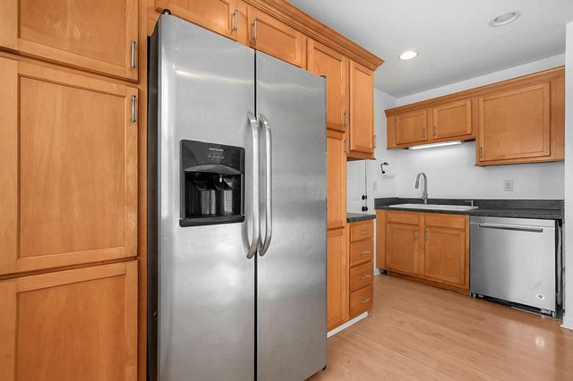 1279 Carolyn Avenue, Columbus, OH 43224