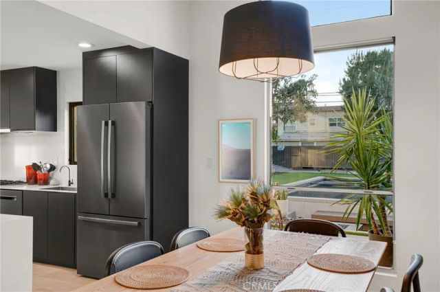 3733 Pine, Long Beach, CA 90807