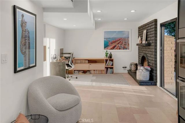 3733 Pine, Long Beach, CA 90807