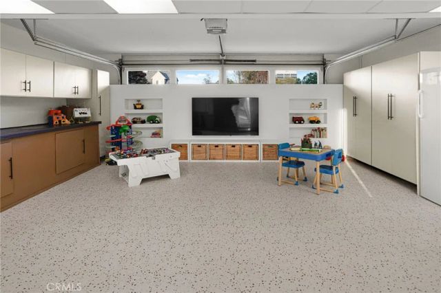 3733 Pine, Long Beach, CA 90807