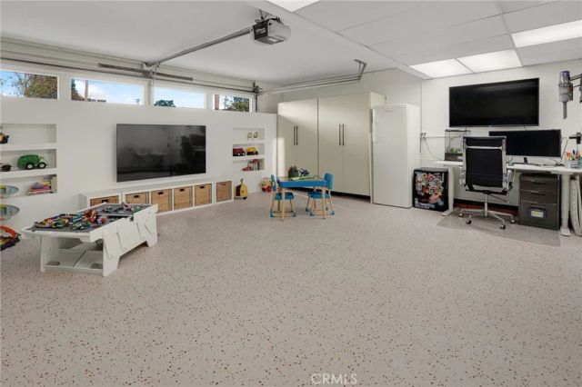 3733 Pine, Long Beach, CA 90807