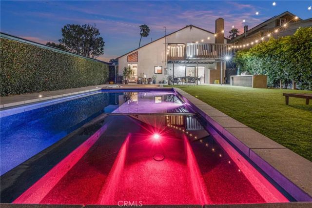 3733 Pine, Long Beach, CA 90807