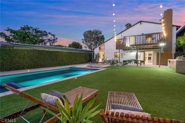 3733 Pine, Long Beach, CA 90807