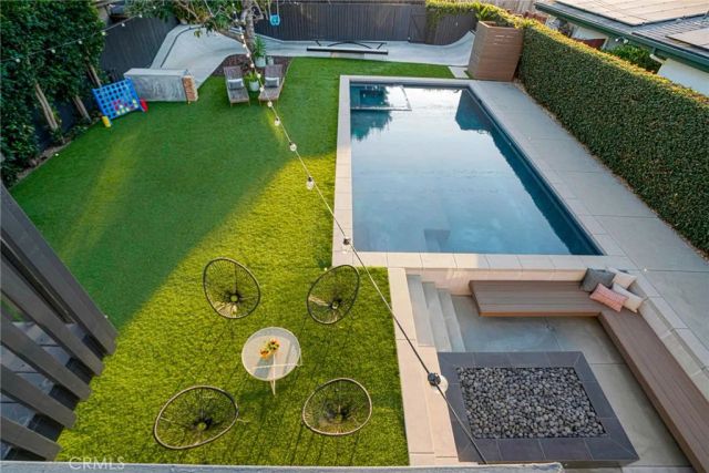 3733 Pine, Long Beach, CA 90807
