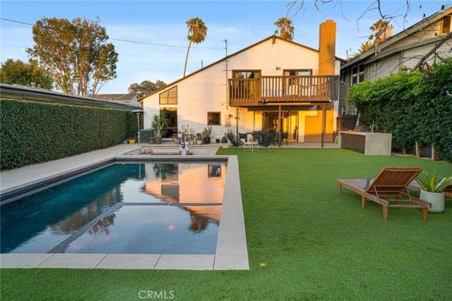 3733 Pine, Long Beach, CA 90807