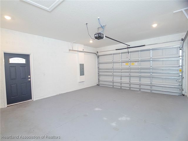 1456 Kyra Avenue, Sebring, FL 33872