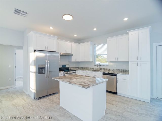 1456 Kyra Avenue, Sebring, FL 33872