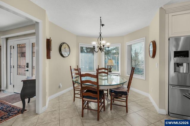 5918 Crystal Ct SE, Salem, OR 97306