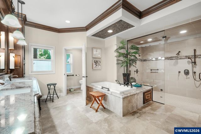 5918 Crystal Ct SE, Salem, OR 97306