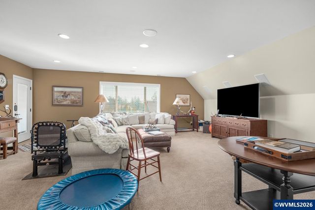 5918 Crystal Ct SE, Salem, OR 97306