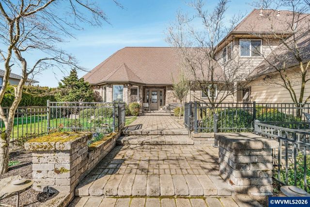 5918 Crystal Ct SE, Salem, OR 97306