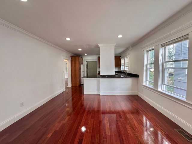 10 Woodfield St 10, Boston, MA 02122