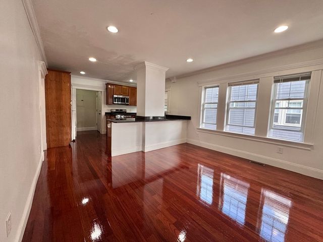 10 Woodfield St 10, Boston, MA 02122