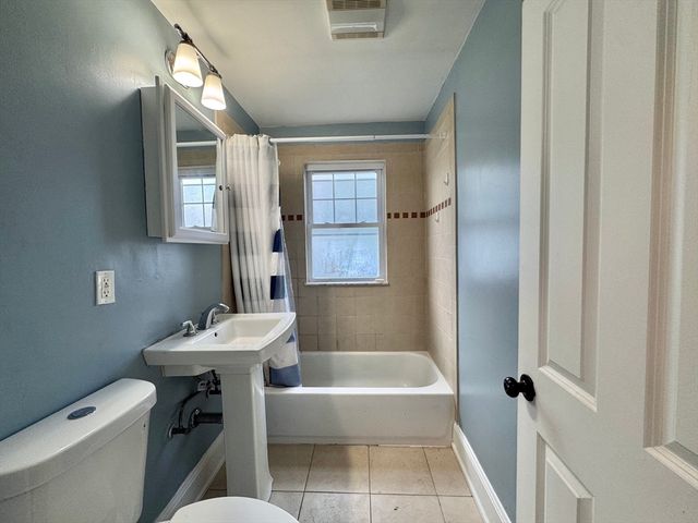 10 Woodfield St 10, Boston, MA 02122