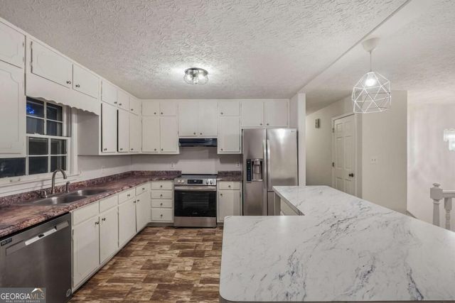 4222 King James Court, Snellville, GA 30039