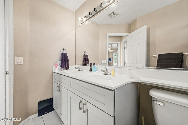 9214 W HAZELWOOD Street, Phoenix, AZ 85037