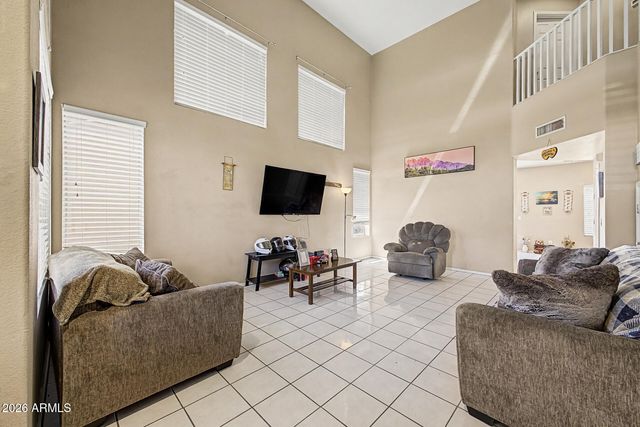 9214 W HAZELWOOD Street, Phoenix, AZ 85037