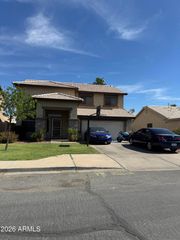 9214 W HAZELWOOD Street, Phoenix, AZ 85037
