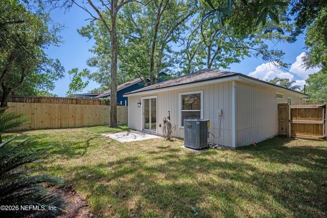 1145 STOCKS Street, Atlantic Beach, FL 32233