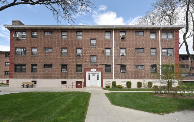 91 Tulip Avenue HB1, Floral Park, NY 11001