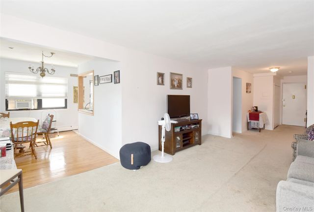 91 Tulip Avenue HB1, Floral Park, NY 11001