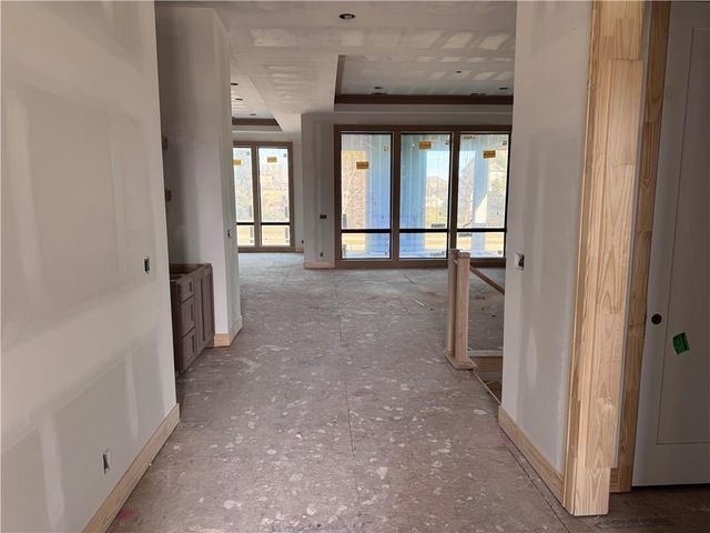 3244 W 133rd Terrace, Leawood, KS 66209