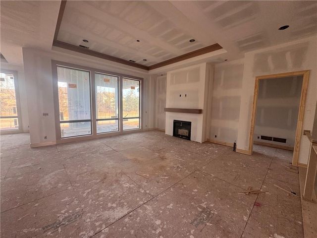 3244 W 133rd Terrace, Leawood, KS 66209