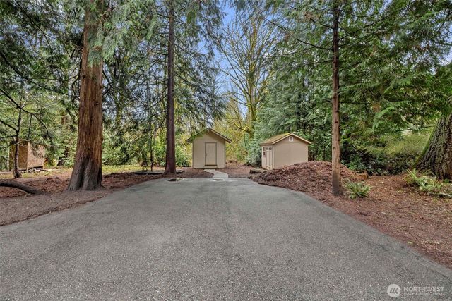 18802 185th Avenue NE, Woodinville, WA 98077