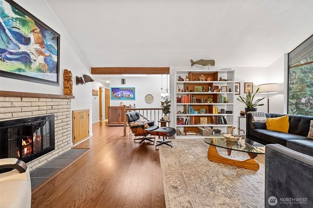 18802 185th Avenue NE, Woodinville, WA 98077