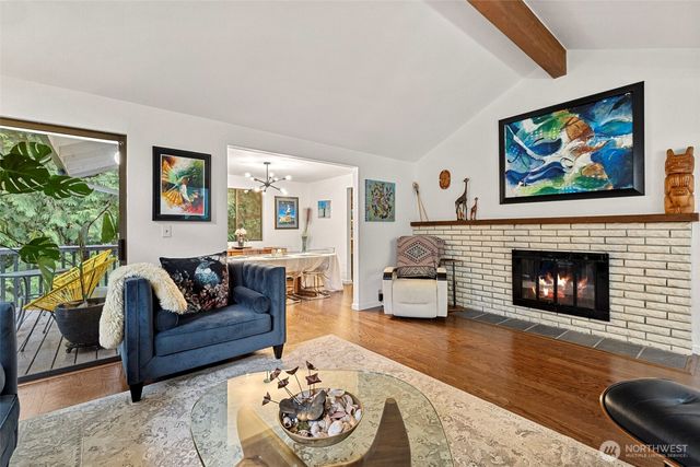 18802 185th Avenue NE, Woodinville, WA 98077