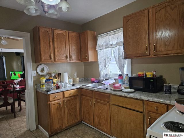 2117 Bancroft Street, Omaha, NE 68108