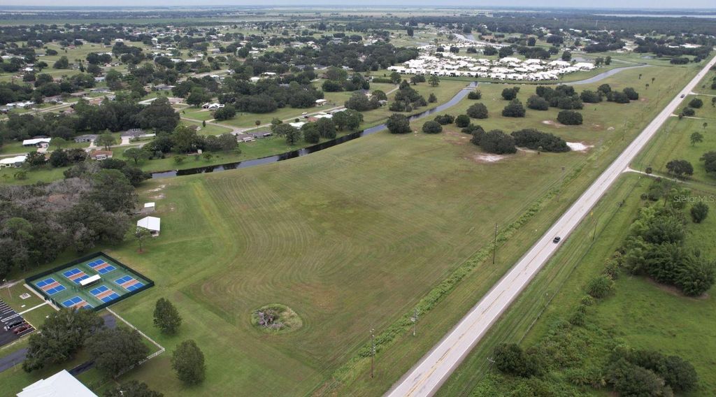 Image 2 of property listing at US 98, Kissimmee, FL 34744