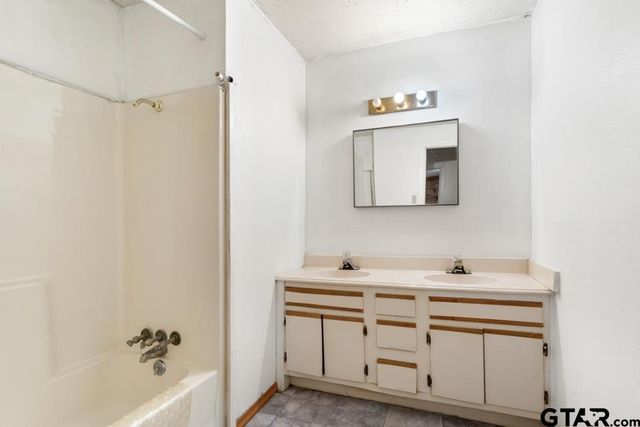 14832 FM 2661, Flint, TX 75762