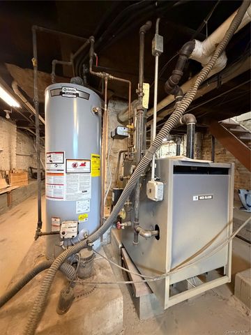 7039 57th Drive, Maspeth, NY 11378