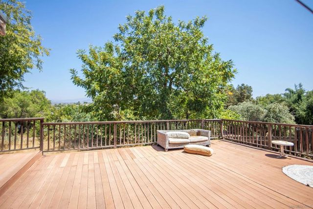 9103 Paradise Park Drive, Lakeside, CA 92040