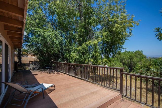 9103 Paradise Park Drive, Lakeside, CA 92040