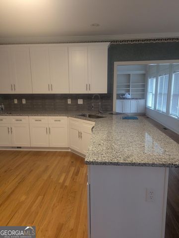 5235 Chaversham Lane, Peachtree Corners, GA 30092