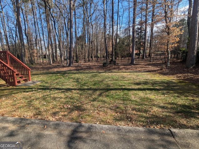 5235 Chaversham Lane, Peachtree Corners, GA 30092