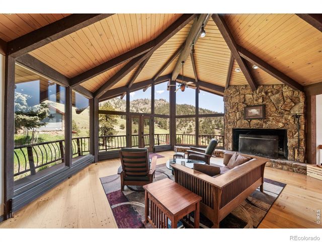 1692 Kiowa Road, Lyons, CO 80540