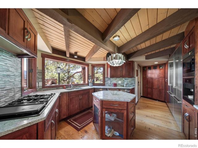 1692 Kiowa Road, Lyons, CO 80540