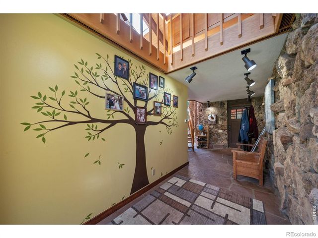 1692 Kiowa Road, Lyons, CO 80540