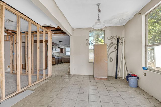 1925 Sunny Drive, Houston, TX 77093