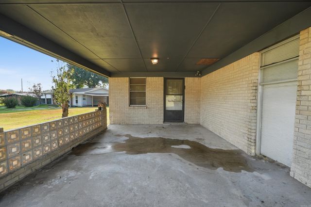 349 E Military Drive, North Little Rock, AR 72118