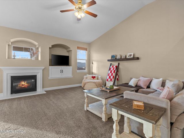 7425 Ash Peak Drive, Sparks, NV 89436