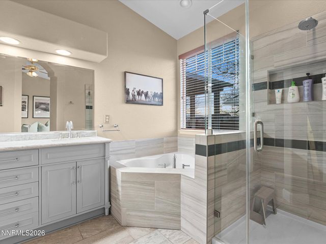 7425 Ash Peak Drive, Sparks, NV 89436